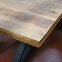 Table Bois Massif Et Pieds Métal Noir N°34 -Accueil Décoration Boutique table bois massif et pieds metal noir n34 1