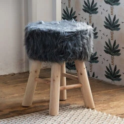 Tabouret Fourrure Gris Atmosphera -Accueil Décoration Boutique tabouret fourrure gris atmosphera 2