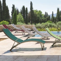 Transat Samba Pliable Et Empilable Bordeaux Hespéride -Accueil Décoration Boutique transat samba bordeaux hesperide 6