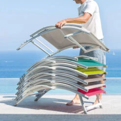 Transat Samba Pliable Et Empilable Taupe Hespéride -Accueil Décoration Boutique transat samba pliable et empilable taupe hesperide 8